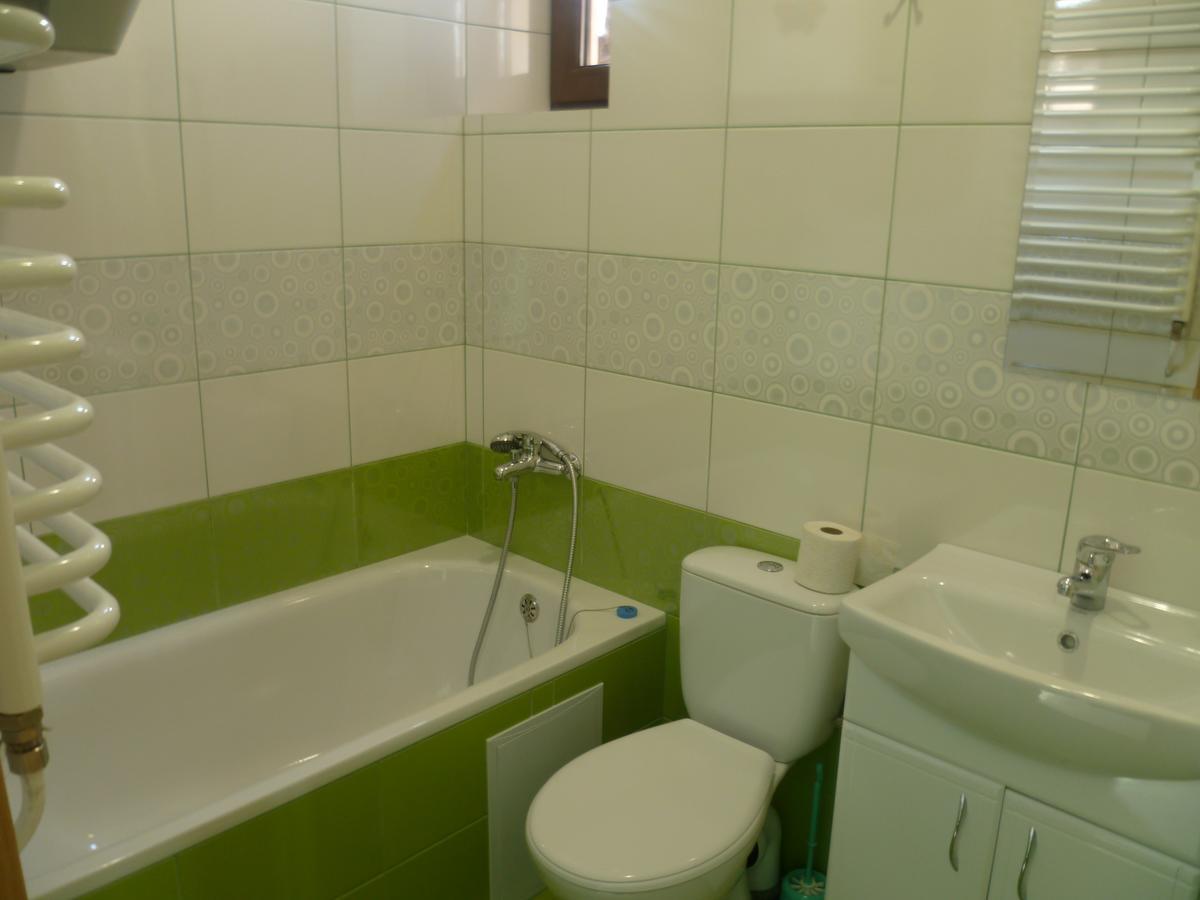 Home Hotel Kamenets-Podolsk Eksteriør bilde